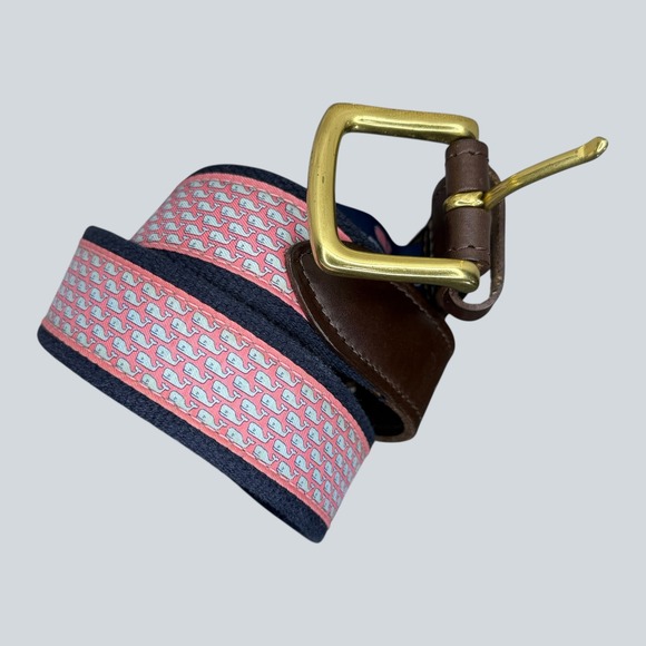 Vineyard Vines Other - Vineyard Vines Mens Belt Pink Blue Brown Whale Logo Canvas Leather Size 30 USA